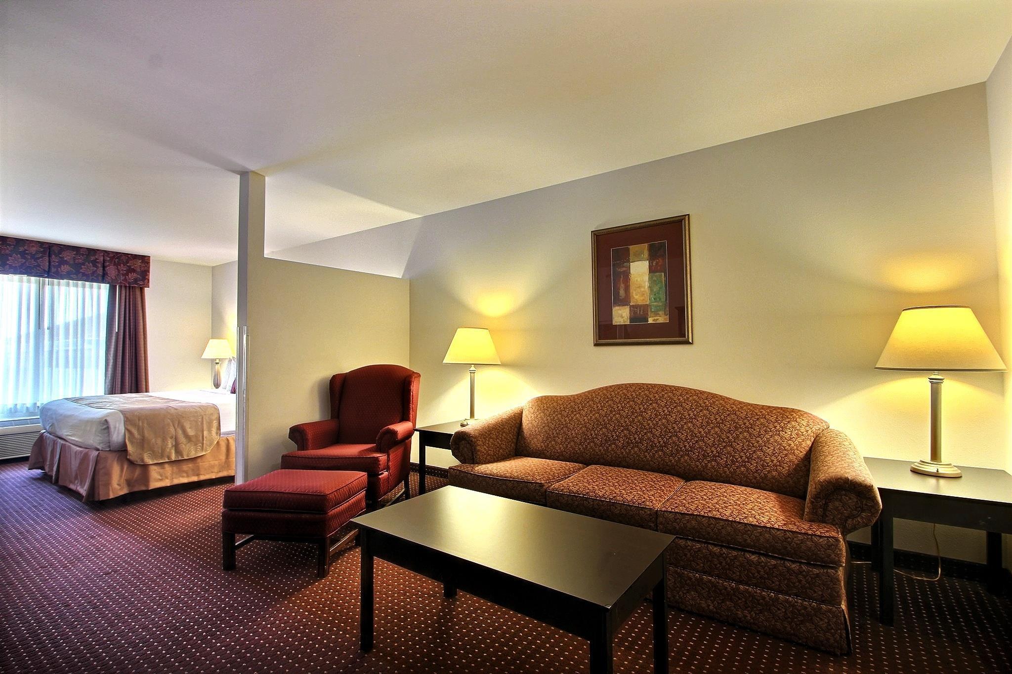 Best Western Legacy Inn & Suites Beloit/South Beloit エクステリア 写真