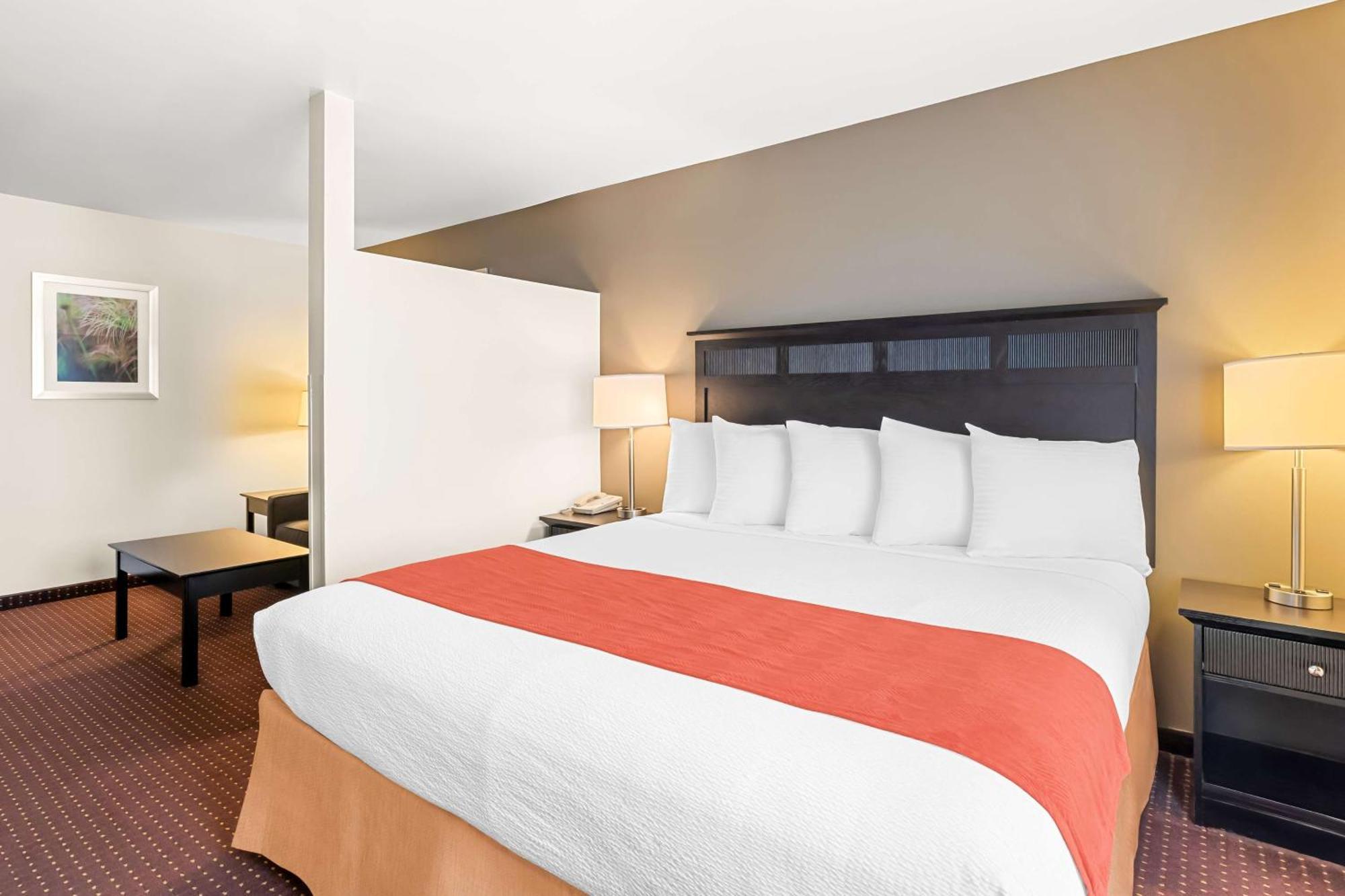 Best Western Legacy Inn & Suites Beloit/South Beloit エクステリア 写真